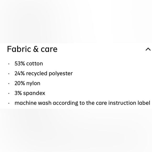 Old Navy Creme SoSoft Loose V Neck
Sweater - Picture 7 of 15